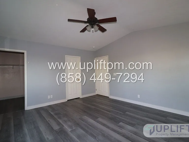 5304 Nutmeg St — Photo 8