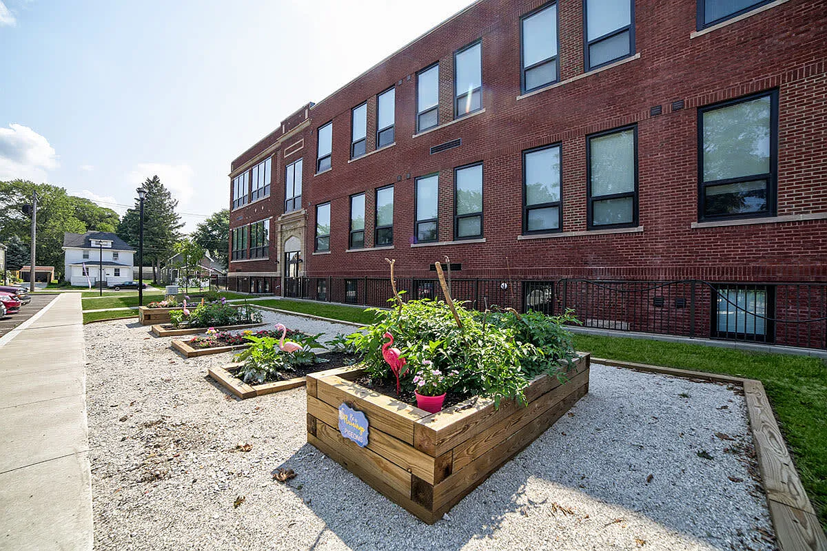 Willow Commons Apartments — Photo 4