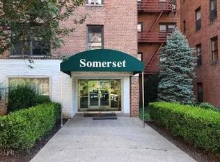 8583 116th St APT 2G, Richmond Hill, NY 11418