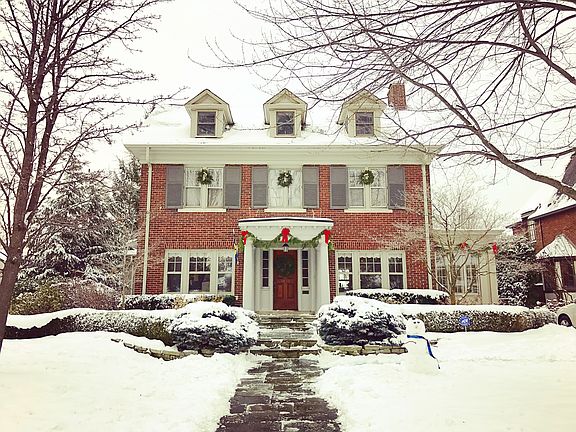 2nd image of 1032 Kensington Ave