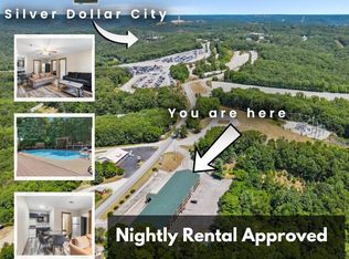 982 Indian Point Rd #333, Branson, MO 65616