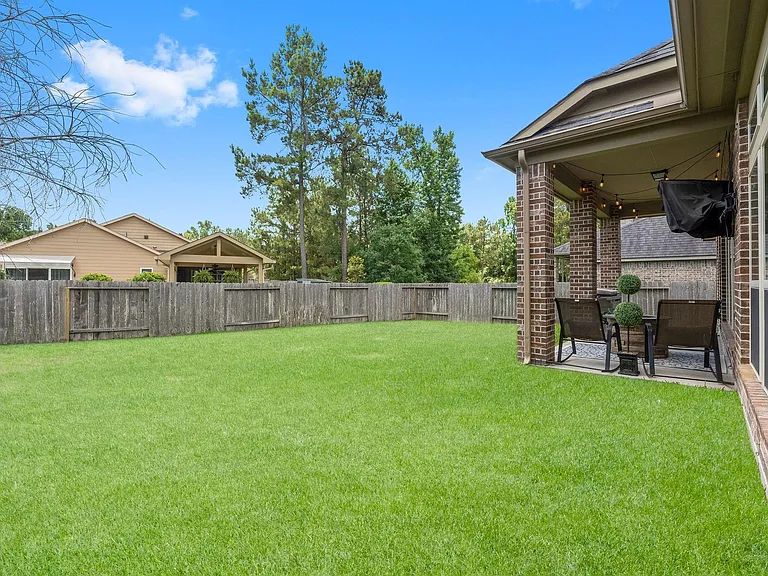 239 Forest Peak Way — Photo 36