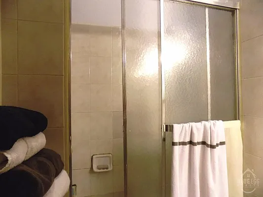 Rented by Blue Egg Realty Corp | media 28