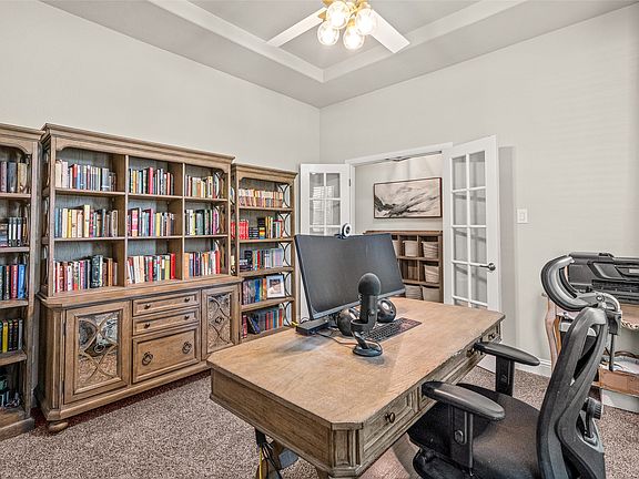 5th image of 14856 Gladstone Dr