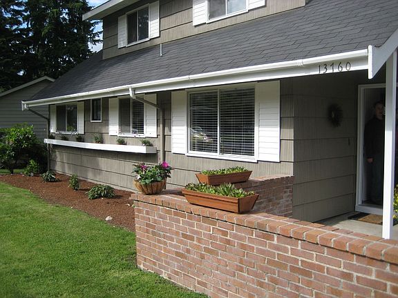 2nd image of 13760 NE 74th St