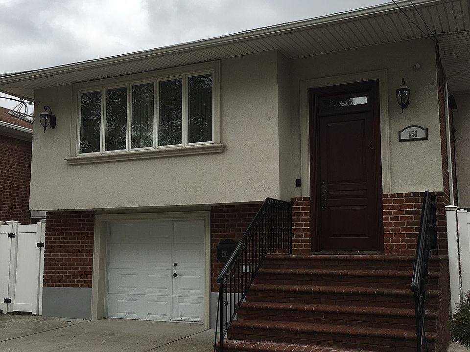 1st image of 151 Barlow Dr S