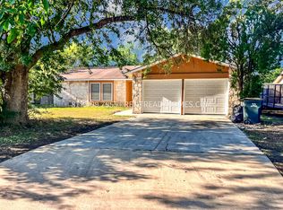 6760 Montgomery Dr, San Antonio, TX 78239