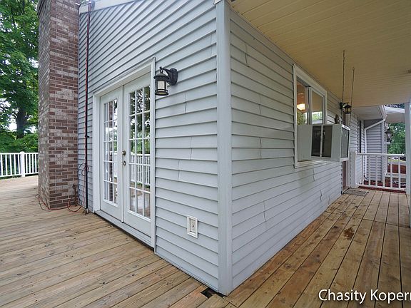 4th image of 51 La Pan St NE