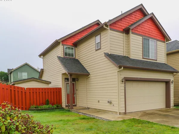 891 Kentucky Ave, Coos Bay, OR 97420