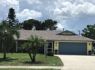 7063 Spinnaker Blvd, Englewood, FL 34224