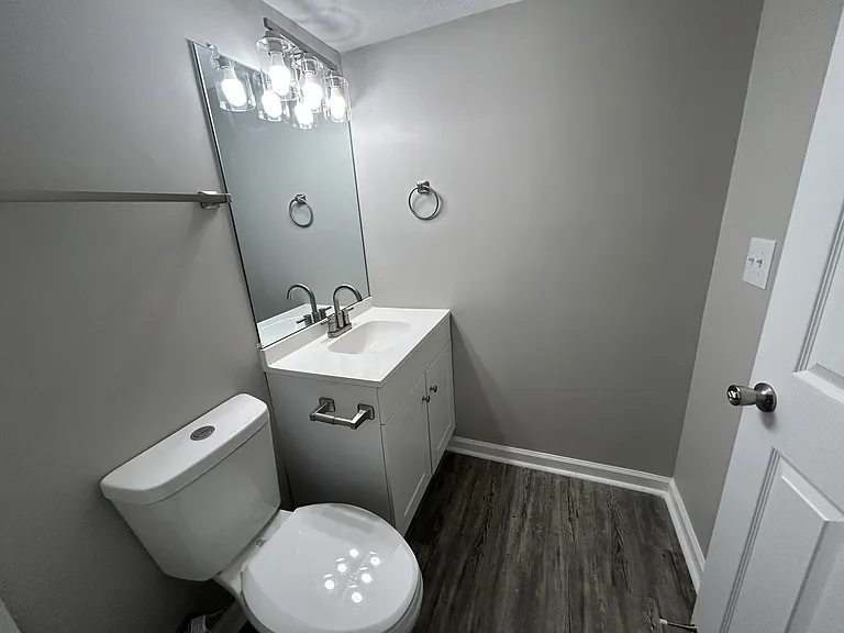Virginia Terrace — Photo 25