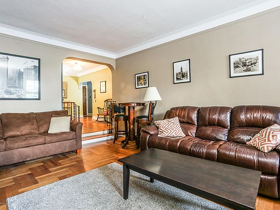 4th image of 200 Hart Blvd APT 1F
