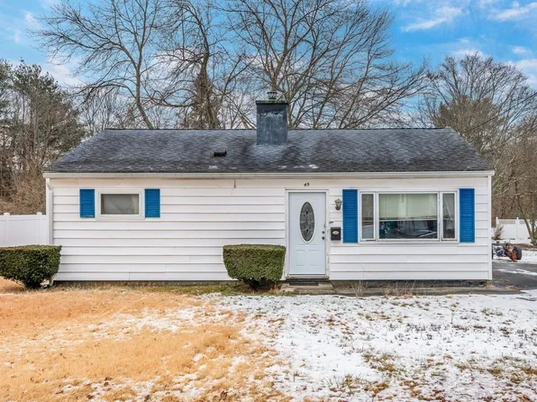 45 Roy St, Northbridge, MA 01534