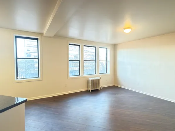 6051 Boulevard East image 4 of 12