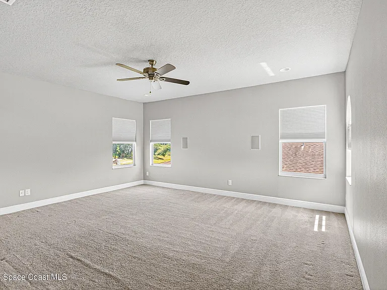 8019 Marquette Dr — Photo 18