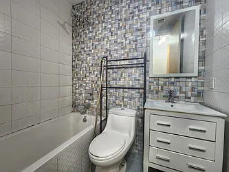 Rented by RELEASE NY