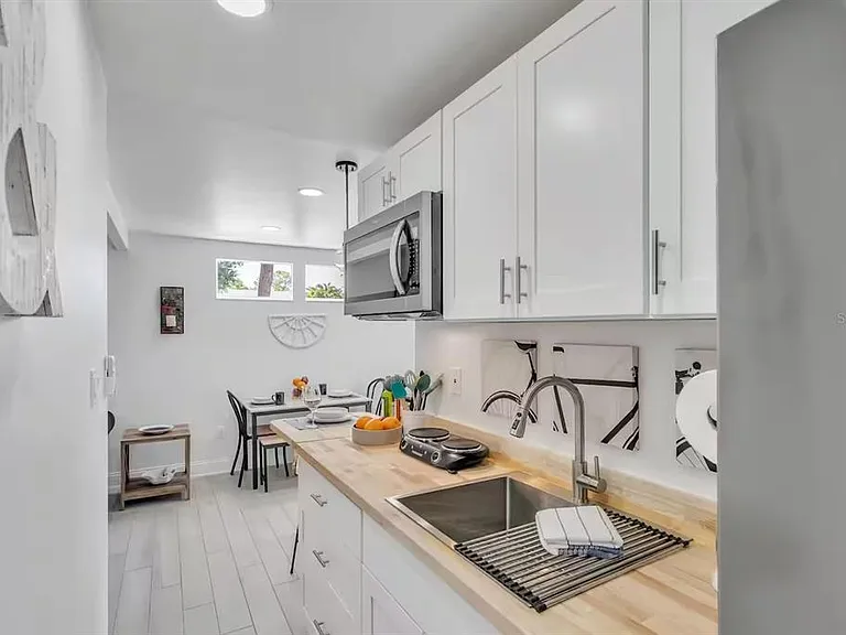 1317 Cocoanut Ave #B — Photo 30