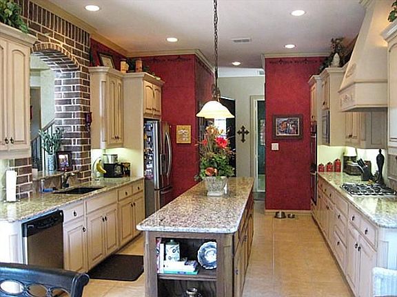 3rd image of 245 Fox Trot Ln