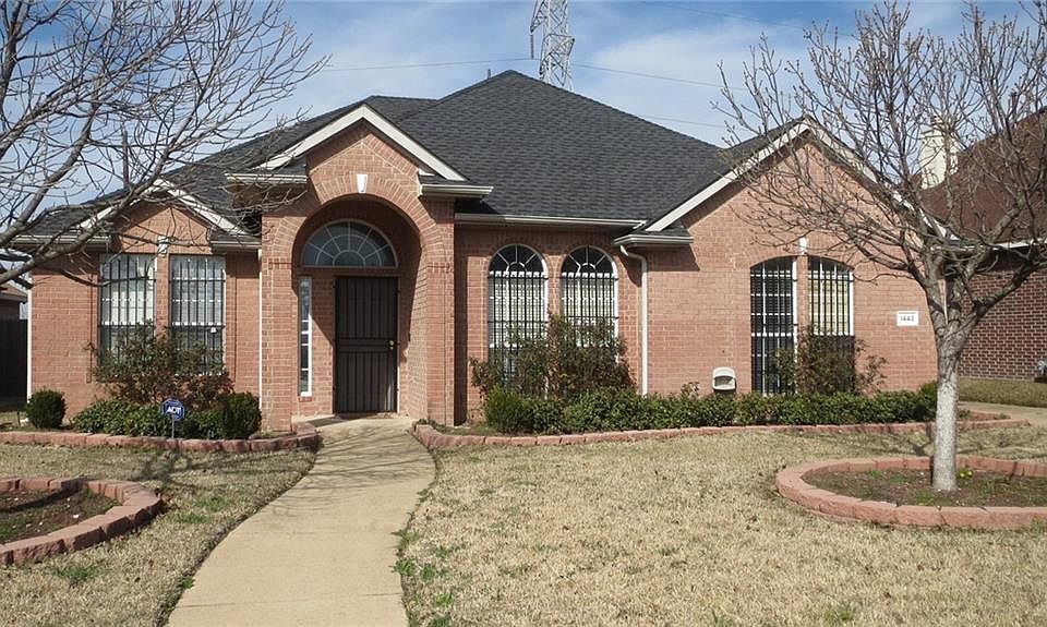 1st image of 1443 Birkshire Ln