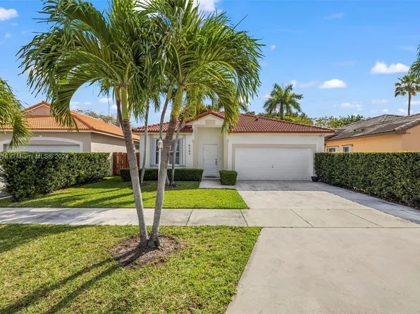 8289 SW 157th Ct, Miami, FL 33193