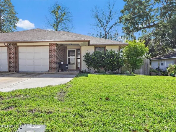 3945 HOLLOWS Drive, Jacksonville, FL 32225