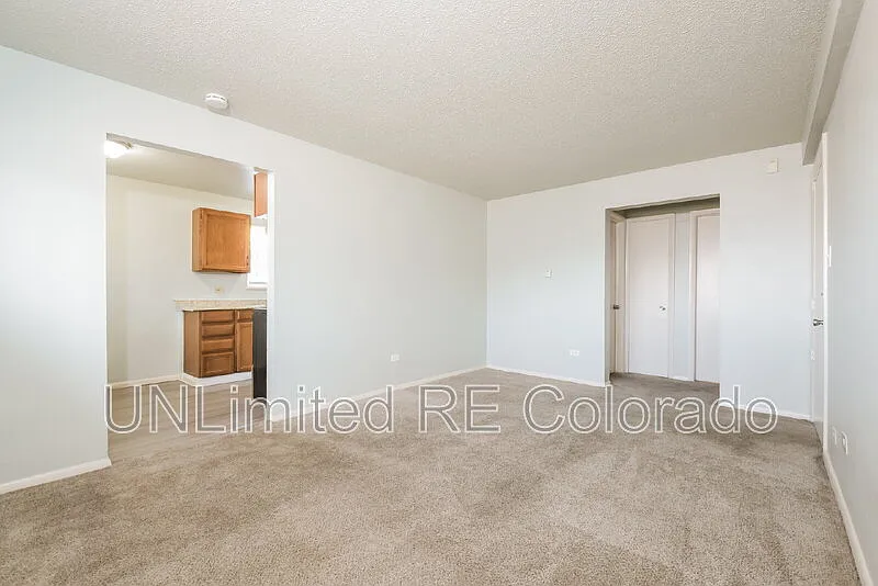 1 bed, 1.0 bath, 650 sqft, $995 — Photo 4