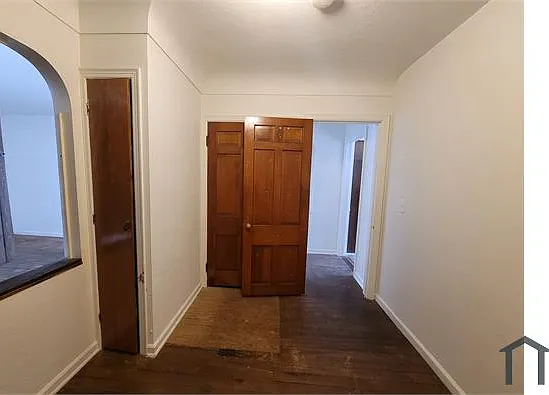 3 bed, 900 sqft, $1,400 — Photo 4