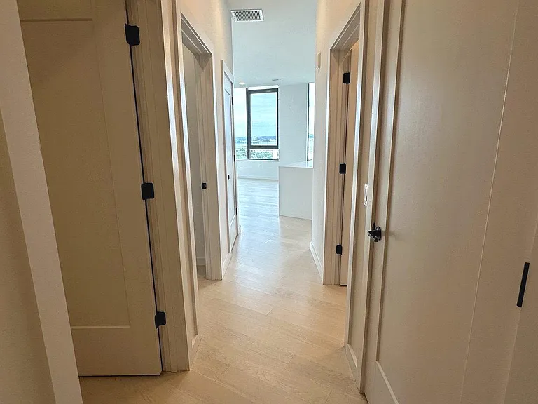 3030 Potomac Ave #Penthouse 1 — Photo 8