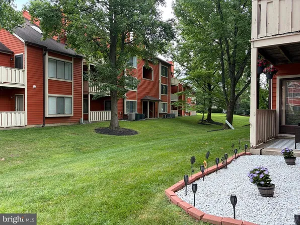 3002 Greenwood Ct, Mount Laurel, NJ 08054
