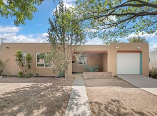 404 Fontana Pl NE, Albuquerque, NM 87108