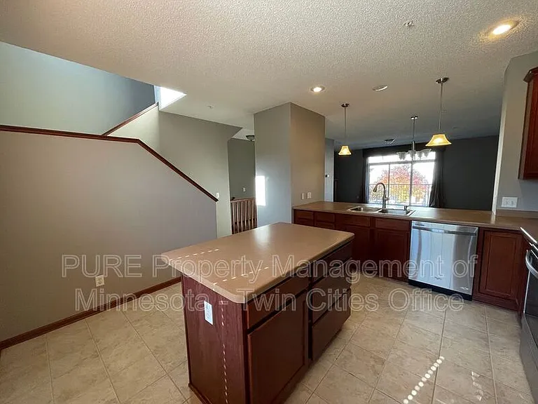 3630 Hazel Trl #C — Photo 8