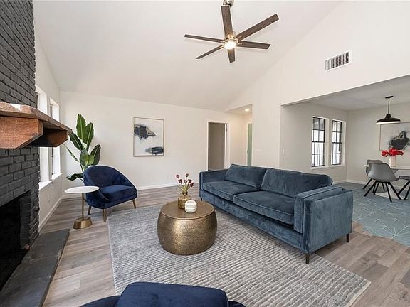 4th image of 5207 Purple Sage Dr #B