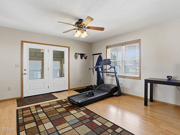 4th image of 21436 200th Ave NE