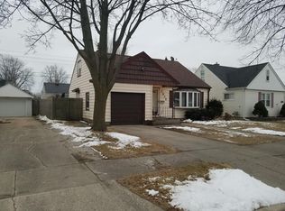 7935 24th Ave, Kenosha, WI 53143