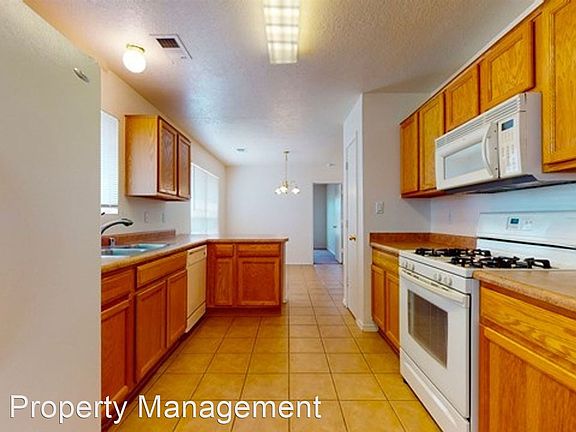 4th image of 8527 Mesa Springs Ave SW