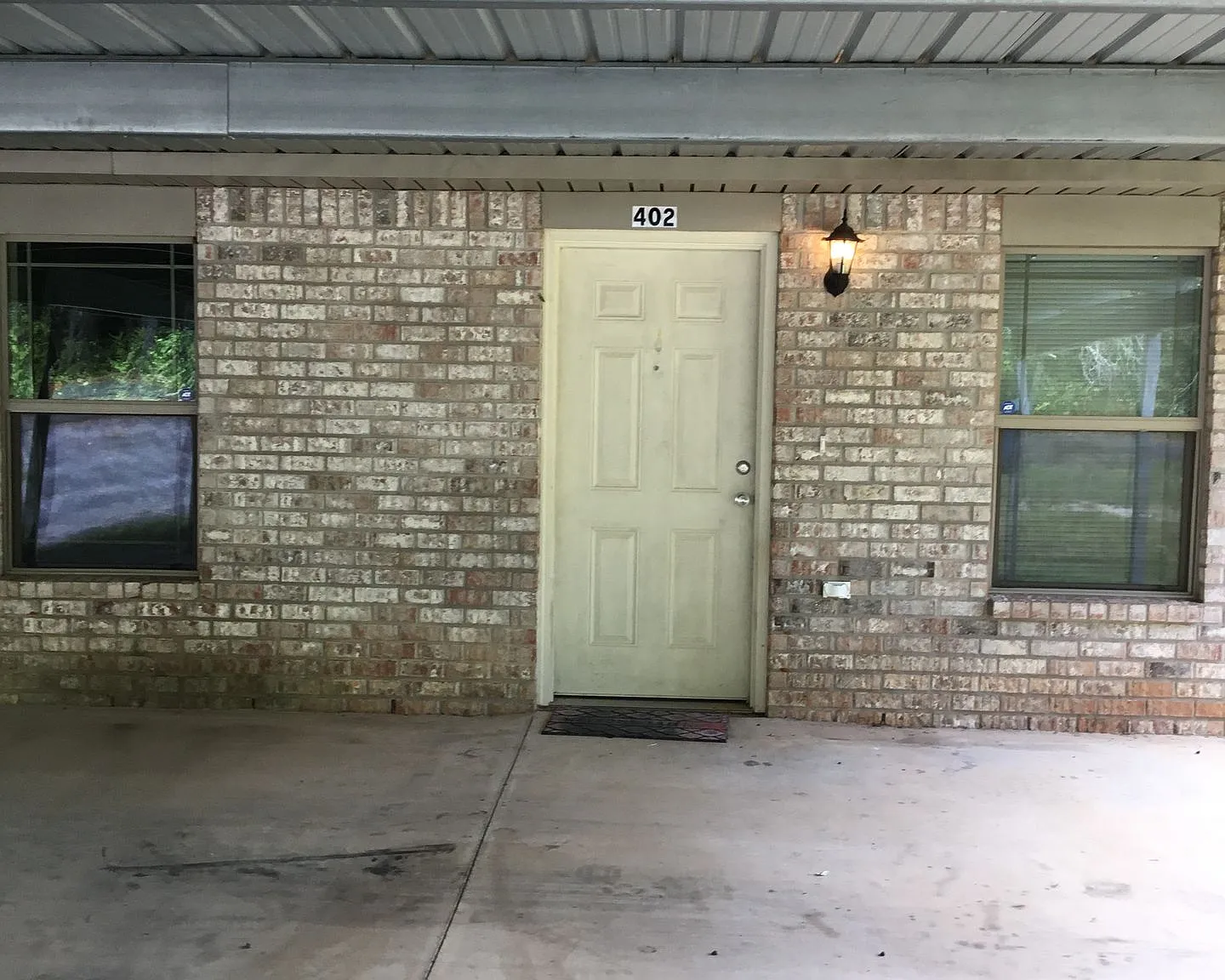 Country Apartments — Photo 2