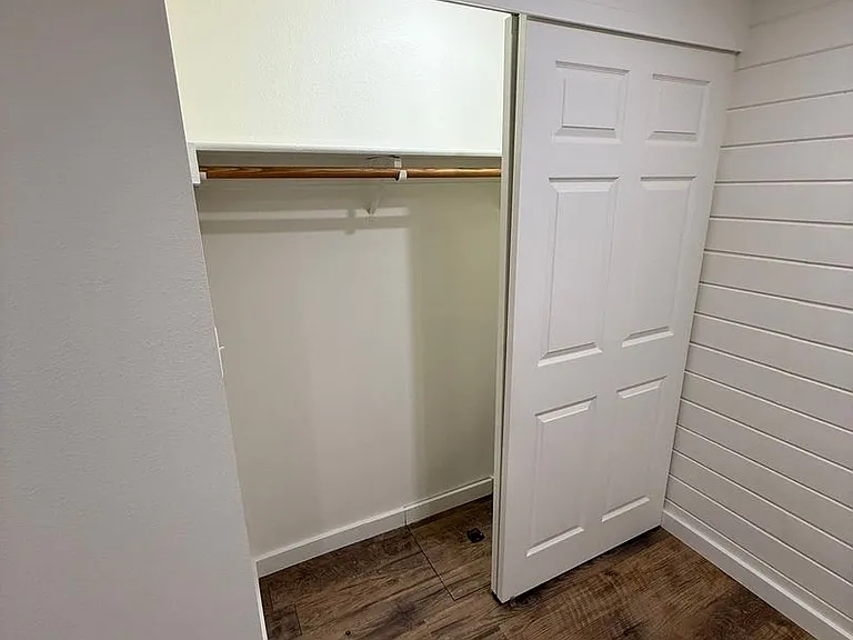 2637 Eastlake Dr SE — Photo 14