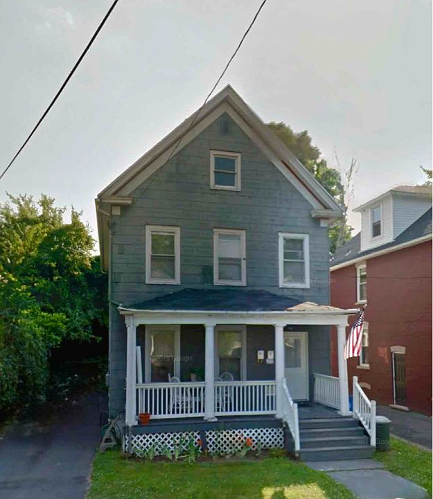 1st image of 161 Tremper Ave #1