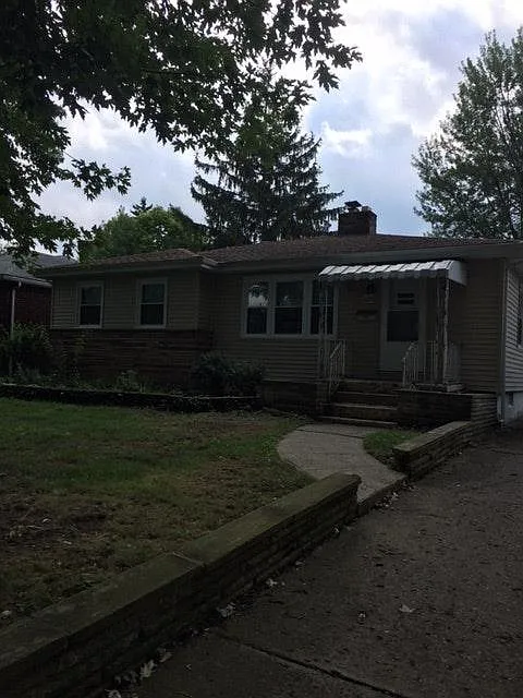 3125 Norwood St photo 1