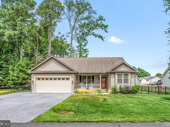 37509 Bonnie St, Ocean View, DE 19970