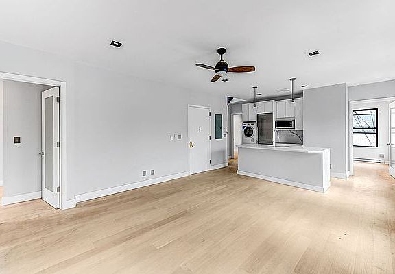 5th image of 301-303 E 4th St #4