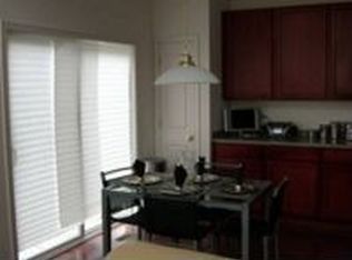 2250 Gallant Fox Cir, Montgomery, IL 60538