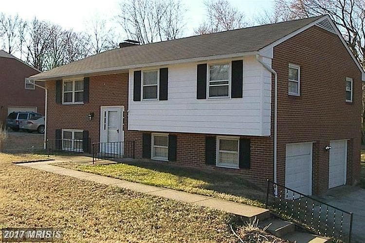 1st image of 210 Taylor St