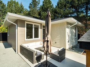568 Kay St #C, Saanich, BC