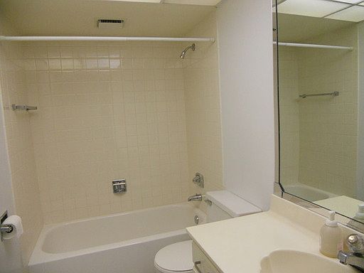 5th image of 350 Plum Creek Dr Unit G-121