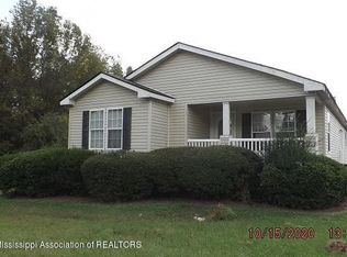 6876 Highway 6 E, Pontotoc, MS 38863