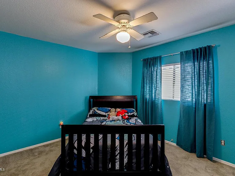 620 E Banelli Pl — Photo 21