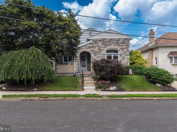 555 San Diego Ave, Rockledge, PA 19046