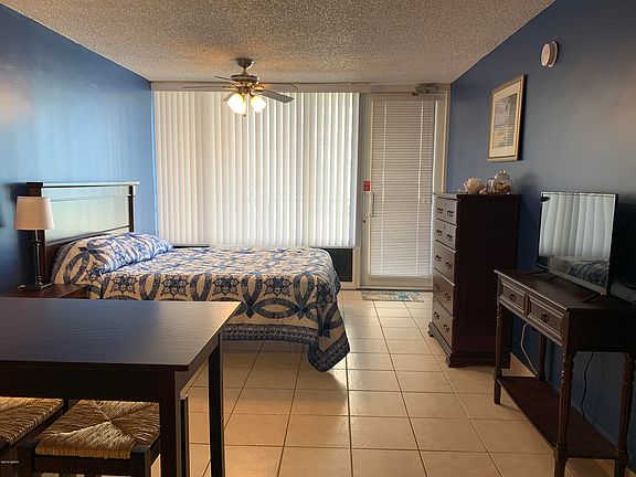 5th image of 3501 S Atlantic Ave #4030
