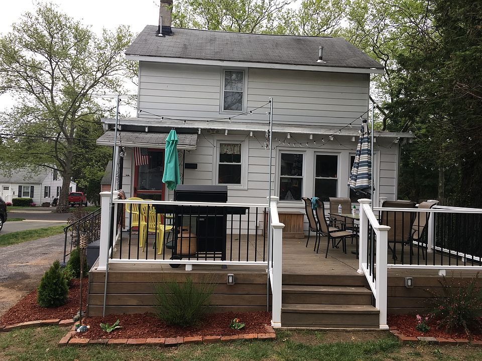 2nd image of 31 Sherwood Ave